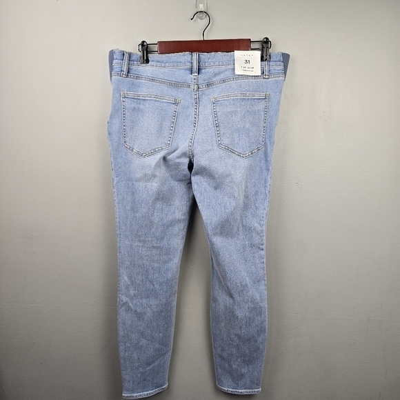 HATCH Under Belly Slim Leg Maternity Jeans Light Wash Womens Size 31 NWT E101806 - Picture 8 of 16